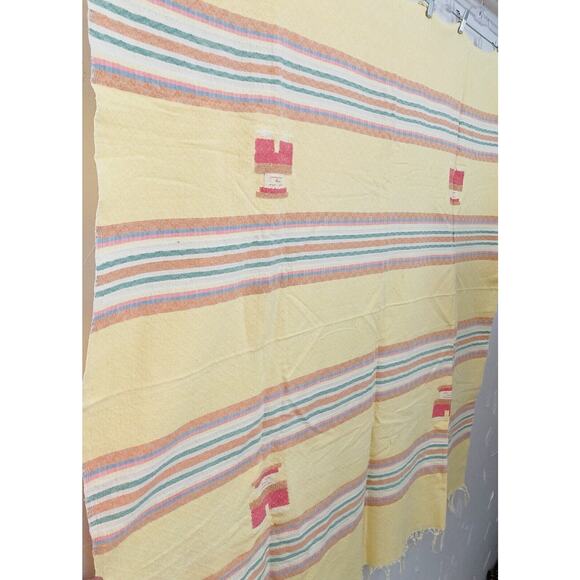 Vintage Guatemalan Handwoven Cotton Tablecloth Yellow Faces Fringe Stripes Soft - Picture 3 of 10